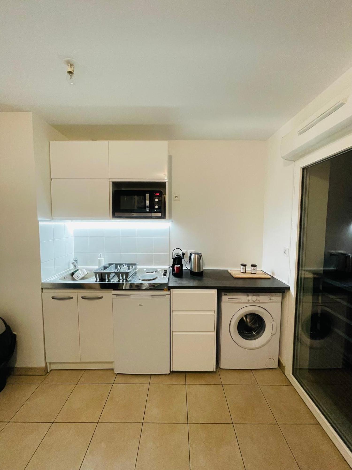 Appartement Lahcen Thorigny-sur-Marne Екстериор снимка