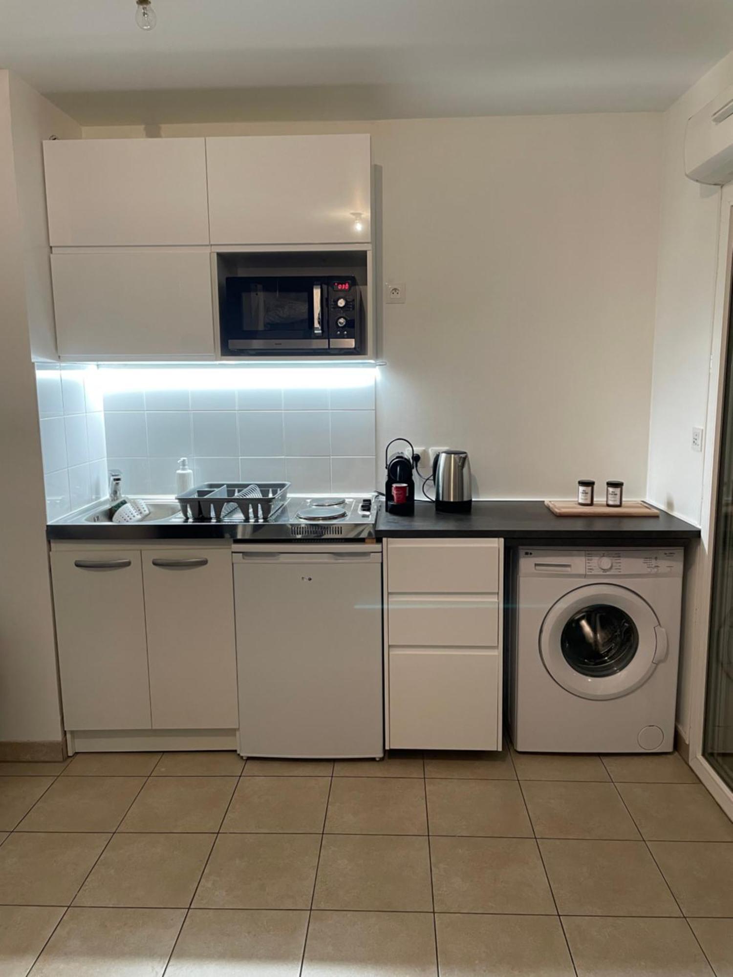 Appartement Lahcen Thorigny-sur-Marne Екстериор снимка
