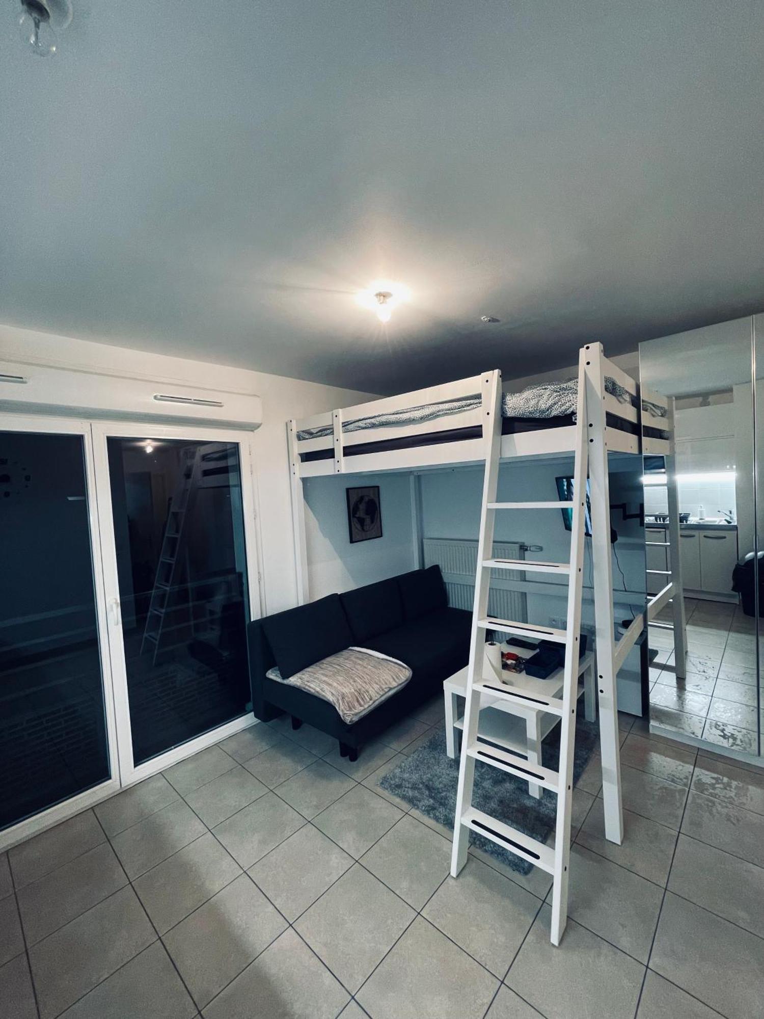Appartement Lahcen Thorigny-sur-Marne Екстериор снимка